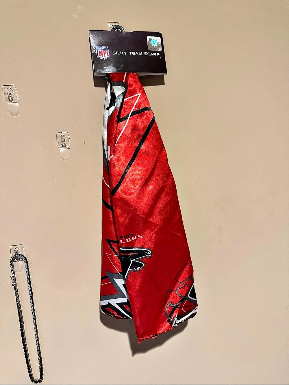 NFL Atlanta Falcons Silky Team Scarf Red & Black